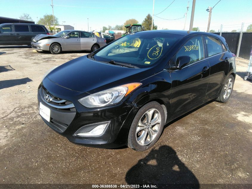 2013 HYUNDAI ELANTRA GT W/BLUE INT - KMHD35LE6DU048576