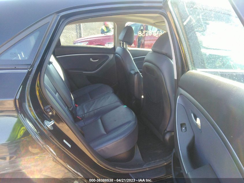 2013 HYUNDAI ELANTRA GT W/BLUE INT - KMHD35LE6DU048576