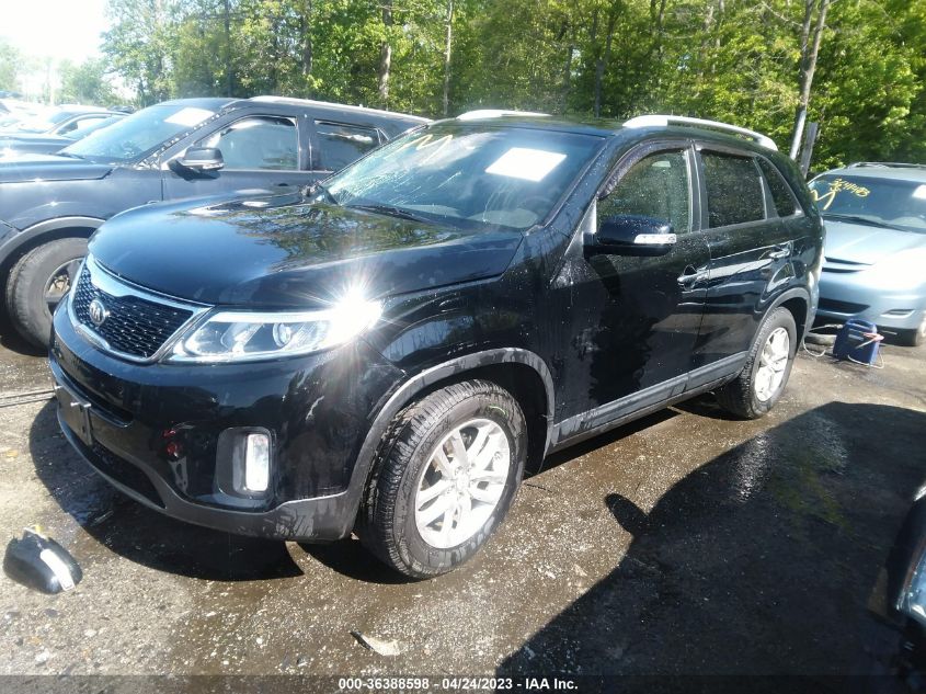 2014 KIA SORENTO LX - 5XYKT3A60EG430794