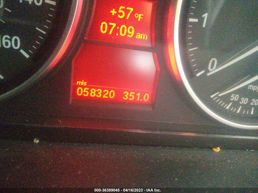 2015 BMW X1 SDRIVE28I - WBAVM1C53FVW58332