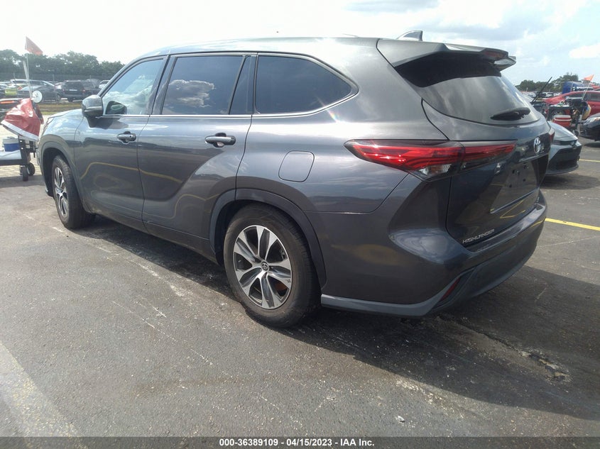 VIN 5TDGZRAH5MS515883 2021 TOYOTA HIGHLANDER XLE