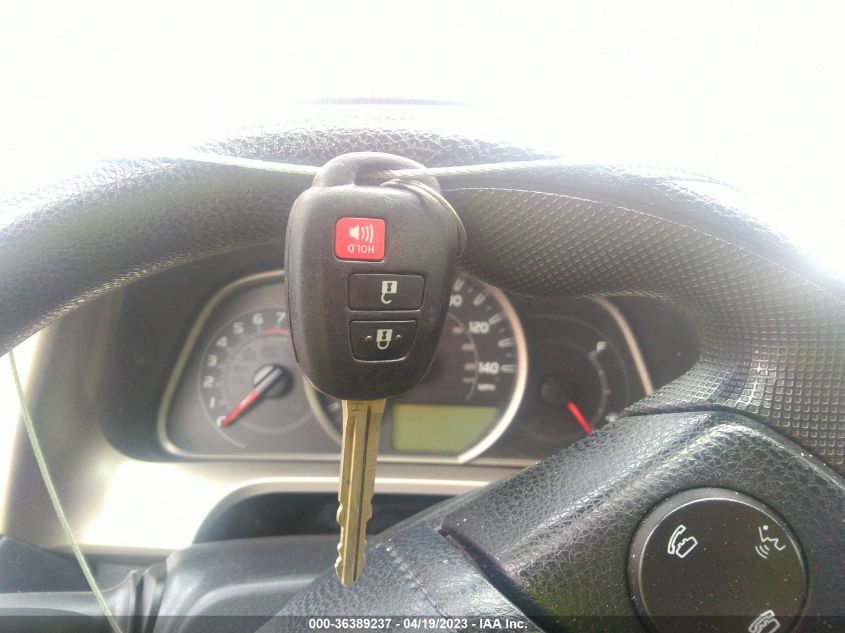 2015 TOYOTA RAV4 LE - JTMZFREV1FJ043263