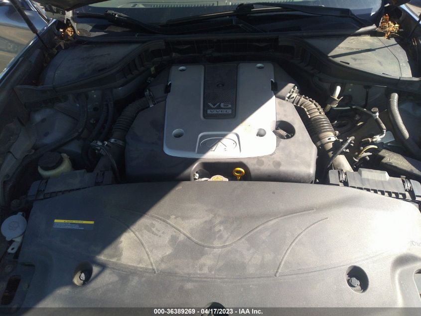 2016 INFINITI Q70 JN1BY1AP2GM221110
