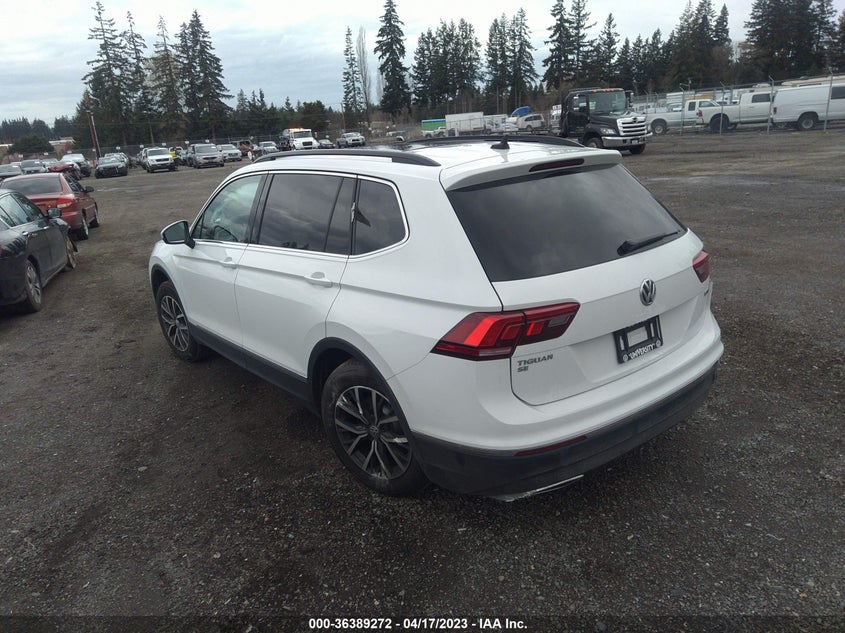 VIN 3VV2B7AX9LM065763 2020 VOLKSWAGEN TIGUAN SE/SEL/SE R-LINE BLACK