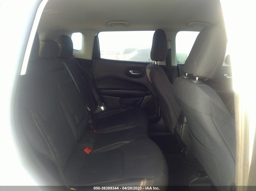 VIN 3C4NJCAB5KT679936 2019 JEEP COMPASS SPORT