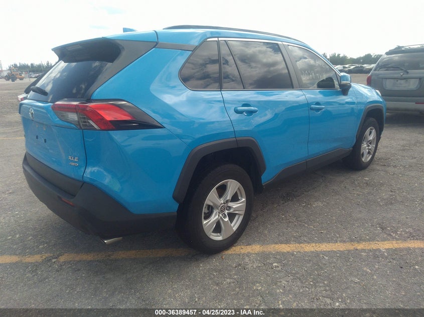 VIN JTMP1RFVXMD079484 2021 TOYOTA RAV4 XLE