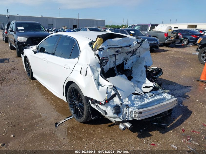 2022 TOYOTA CAMRY HYBRID XSE - 4T1K31AK1NU584443