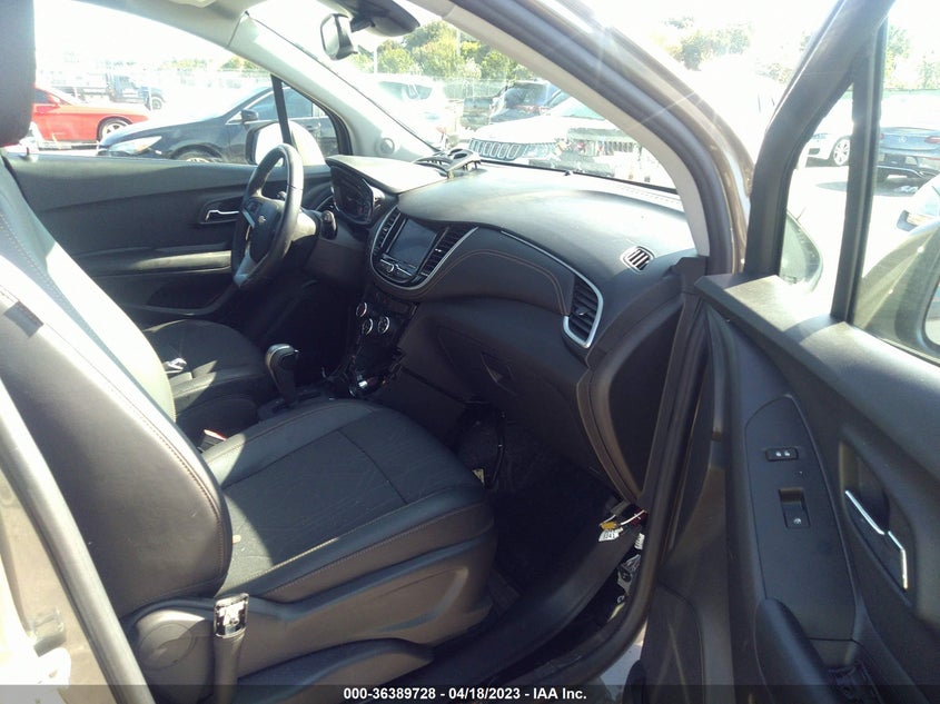 VIN KL7CJPSM3NB542396 2022 CHEVROLET TRAX LT