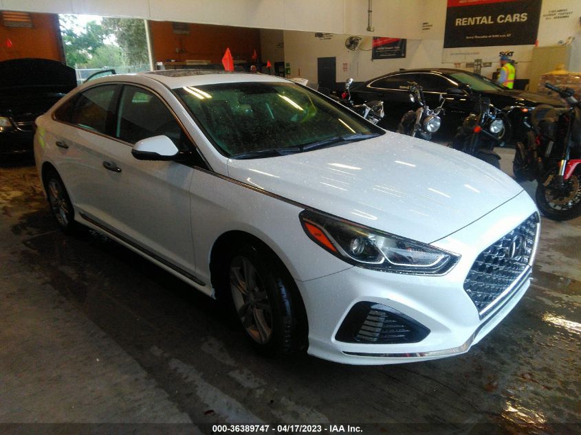 2018 HYUNDAI SONATA SPORT - 5NPE34AF9JH669721