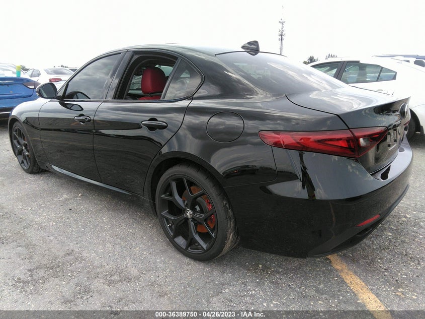 VIN ZARFAMBN3K7622678 2019 ALFA ROMEO GIULIA TI SPORT