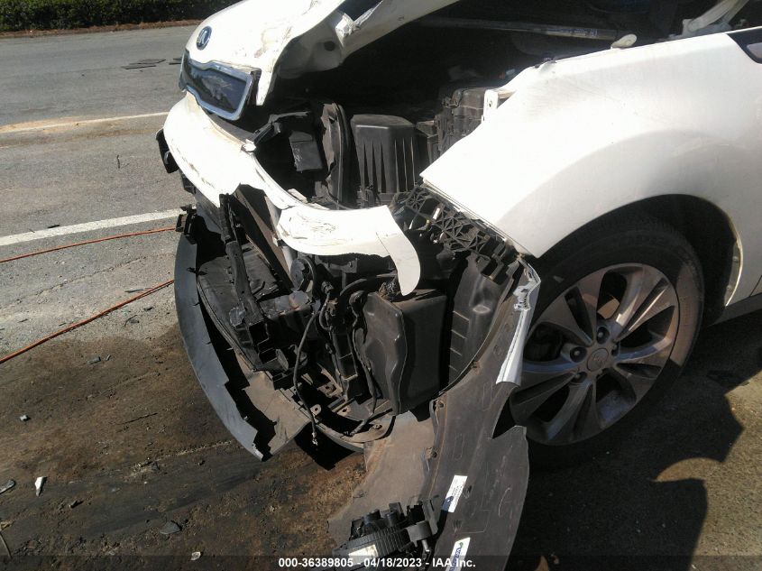 2016 KIA SOUL + - KNDJP3A56G7324924