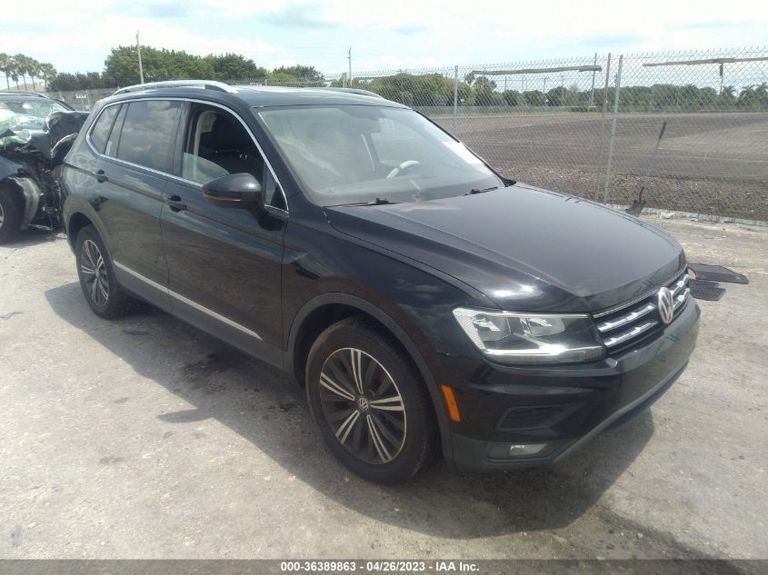 2018 VOLKSWAGEN TIGUAN SEL/SE - 3VV3B7AX0JM009616