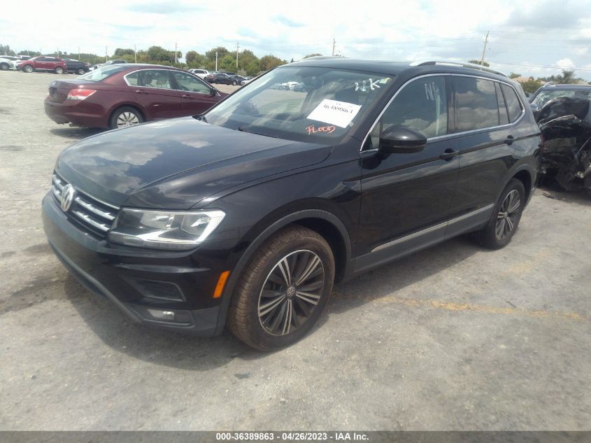 2018 VOLKSWAGEN TIGUAN SEL/SE - 3VV3B7AX0JM009616