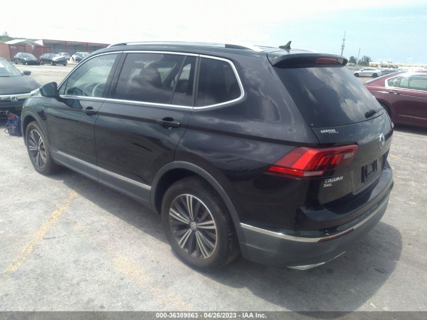 2018 VOLKSWAGEN TIGUAN SEL/SE - 3VV3B7AX0JM009616