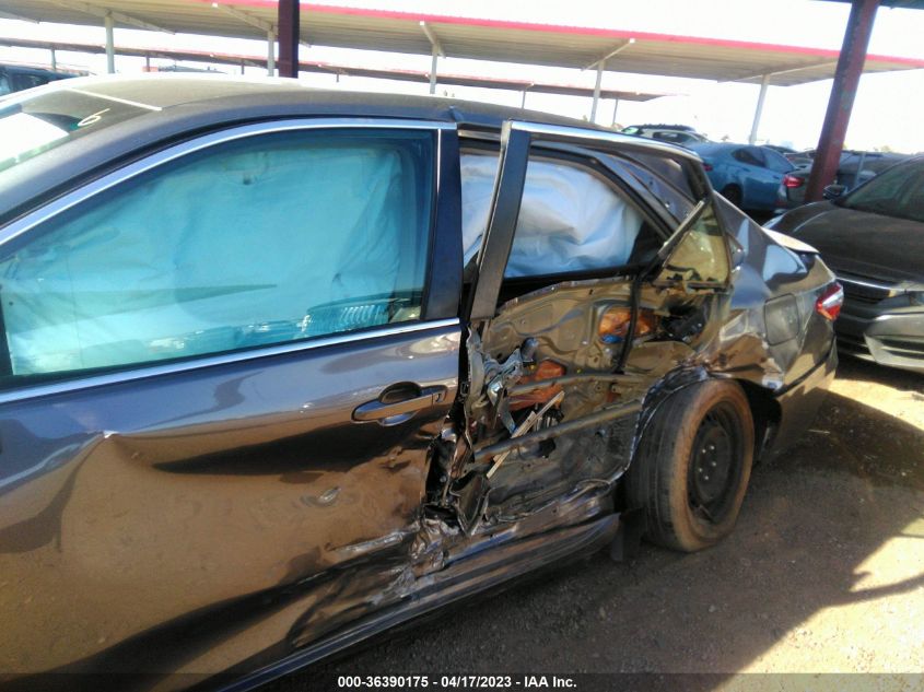 2016 TOYOTA CAMRY XLE/SE/LE/XSE - 4T4BF1FKXGR543401