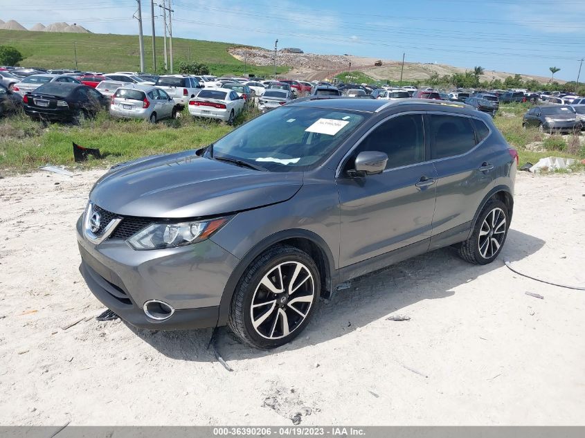 2017 NISSAN ROGUE SPORT SL - JN1BJ1CP8HW017886
