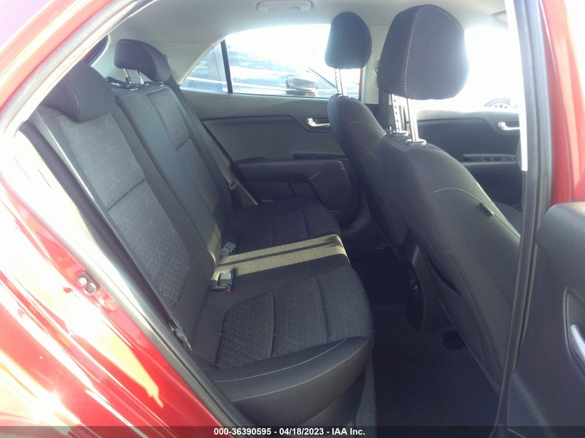 VIN 3KPA25AD7NE442995 2022 KIA RIO 5-DOOR S