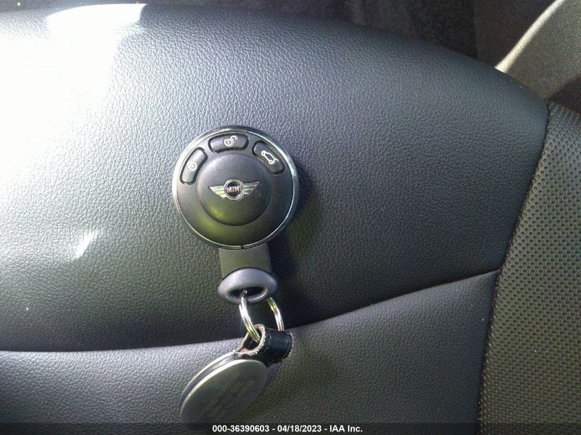 2014 MINI COOPER CONVERTIBLE - WMWZN3C54ET569552