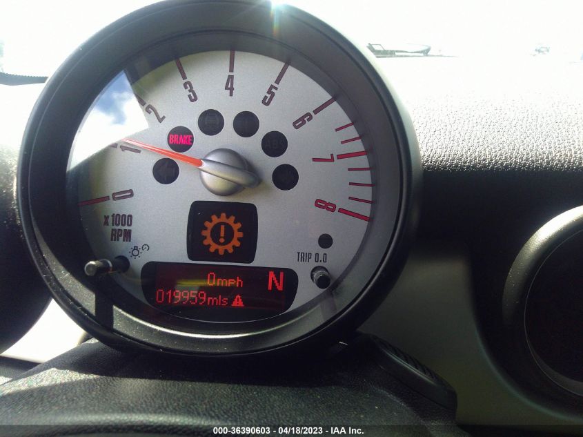 2014 MINI COOPER CONVERTIBLE - WMWZN3C54ET569552