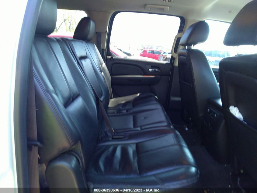 2014 CHEVROLET SUBURBAN LT - 1GNSKJE7XER220304