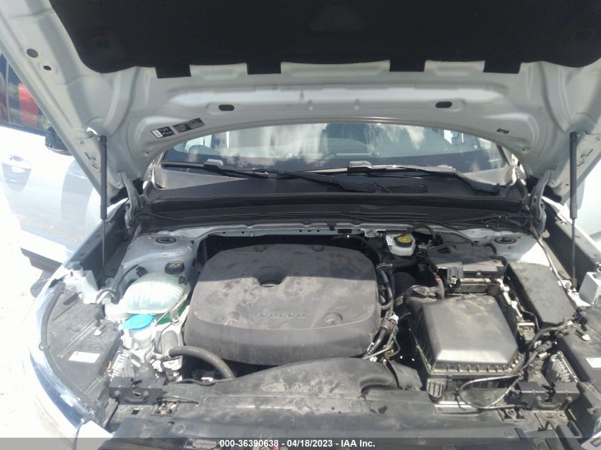 2020 VOLVO XC40 R-DESIGN YV4162UM4L2227189