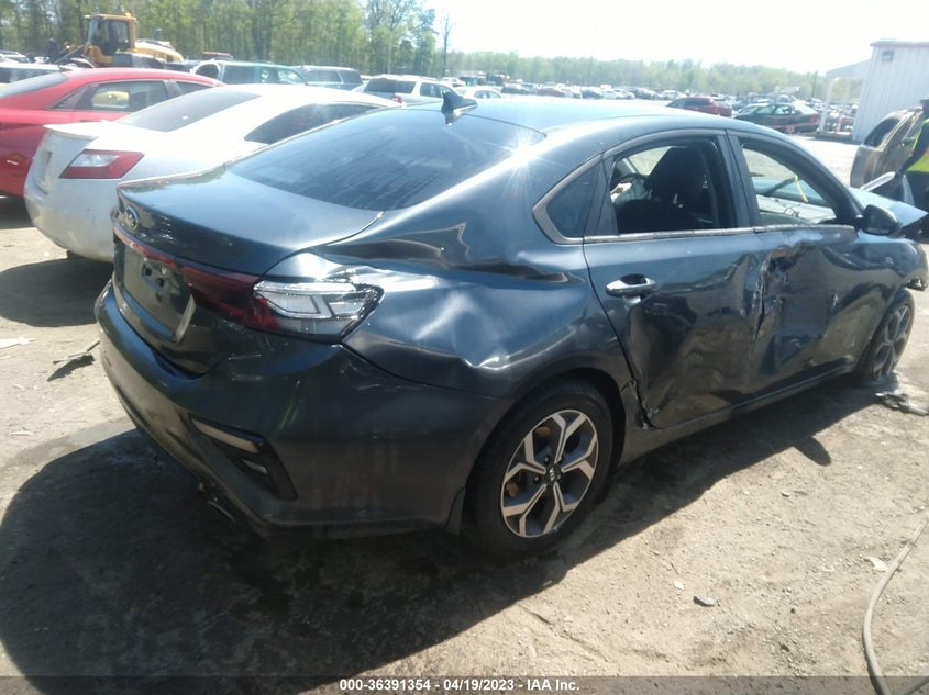 VIN 3KPF24AD8LE207034 2020 KIA FORTE LXS