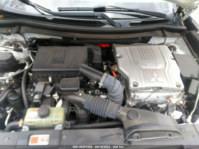 2018 MITSUBISHI OUTLANDER PHEV SEL/GT JA4J24A58JZ059238