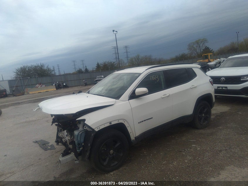 VIN 3C4NJDBB1KT807156 2019 JEEP COMPASS LATITUDE