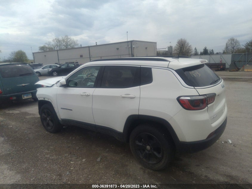 VIN 3C4NJDBB1KT807156 2019 JEEP COMPASS LATITUDE