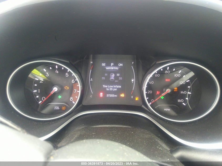 VIN 3C4NJDBB1KT807156 2019 JEEP COMPASS LATITUDE