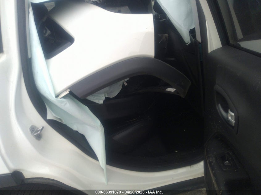 VIN 3C4NJDBB1KT807156 2019 JEEP COMPASS LATITUDE