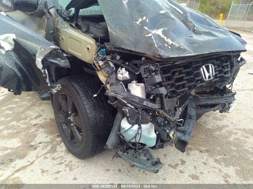 2014 HONDA RIDGELINE RTL - 5FPYK1F55EB002204