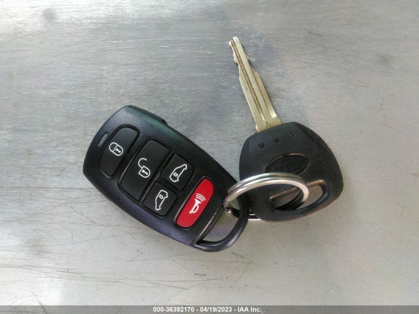 2014 KIA SEDONA LX - KNDMG4C77E6539393