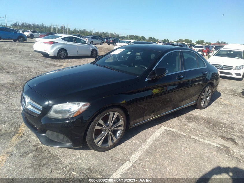 VIN 55SWF4JB1JU239039 2018 MERCEDES-BENZ C-CLASS C 300