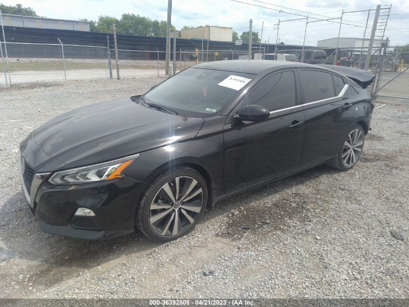 1N4BL4CV8NN410897 Nissan Altima 2.5 SR 2