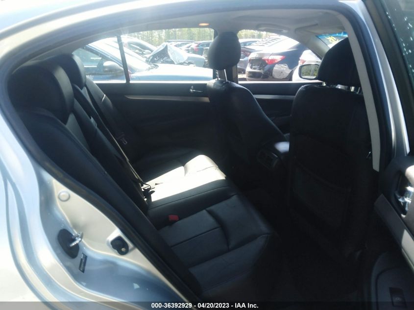 2015 INFINITI Q40 JN1CV6AR1FM650135