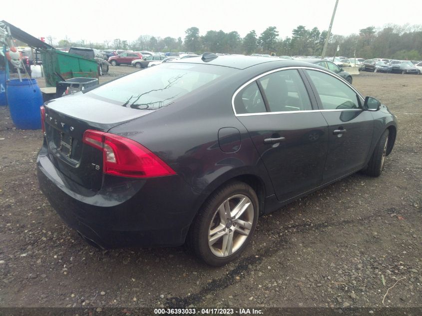 2015 VOLVO S60 T5 DRIVE-E PLATINUM - YV126MFD9F2318523