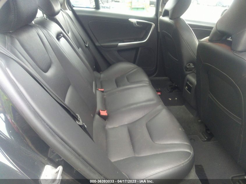 2015 VOLVO S60 T5 DRIVE-E PLATINUM - YV126MFD9F2318523