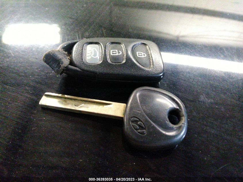 2013 HYUNDAI ELANTRA GT - KMHD35LE2DU107431