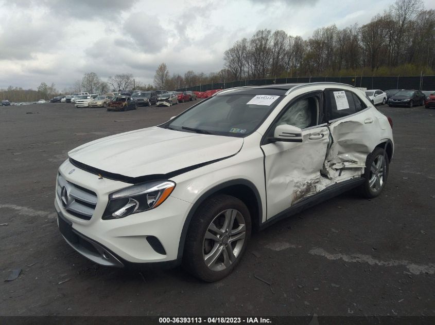 2015 MERCEDES-BENZ GLA-CLASS GLA 250 - WDCTG4GB7FJ185412