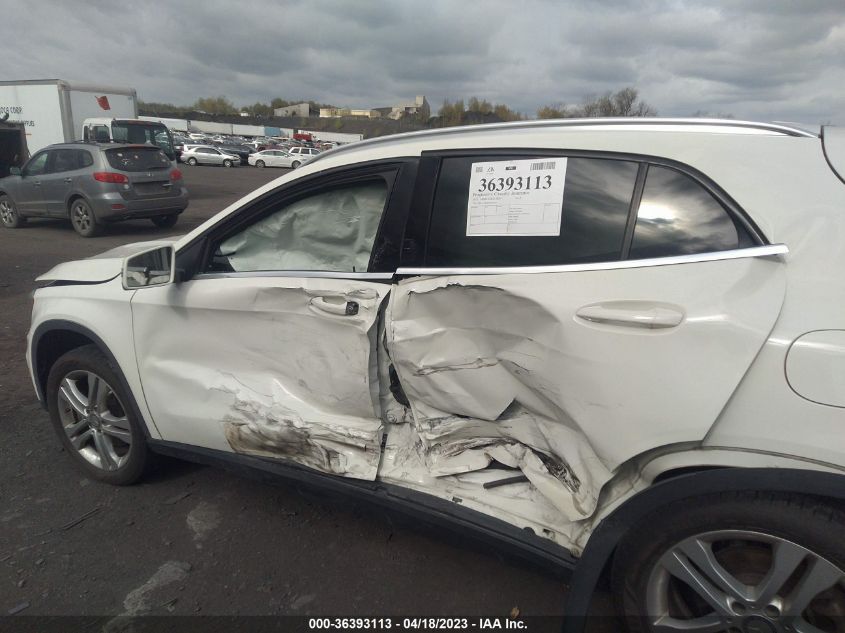 2015 MERCEDES-BENZ GLA-CLASS GLA 250 - WDCTG4GB7FJ185412