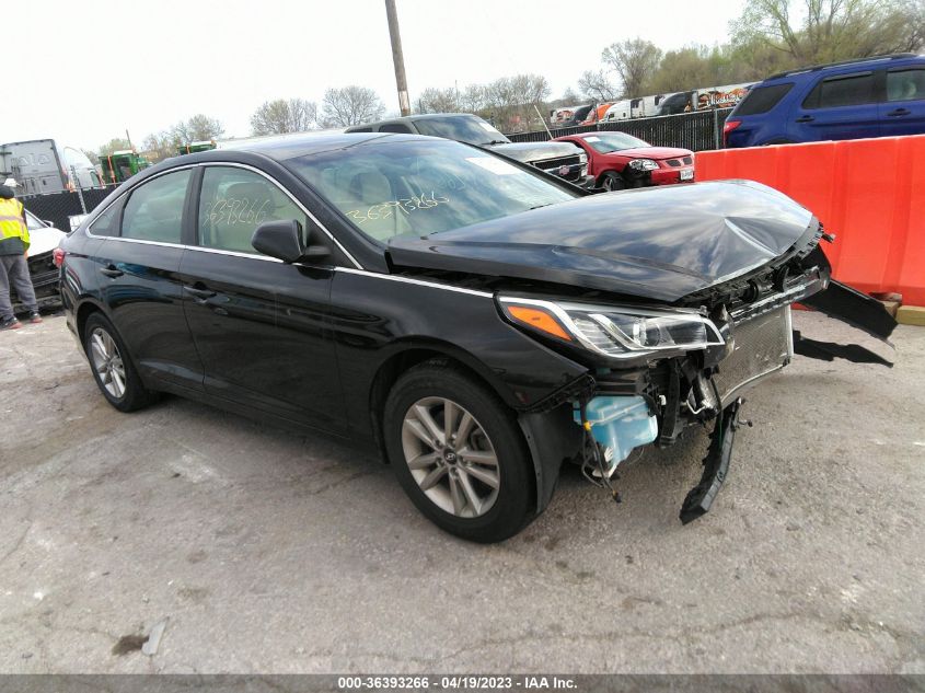 2015 HYUNDAI SONATA 2.4L SE - 5NPE24AF3FH155762