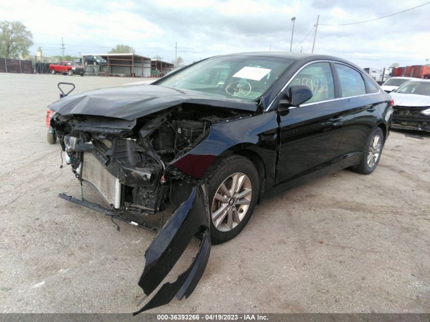 2015 HYUNDAI SONATA 2.4L SE - 5NPE24AF3FH155762