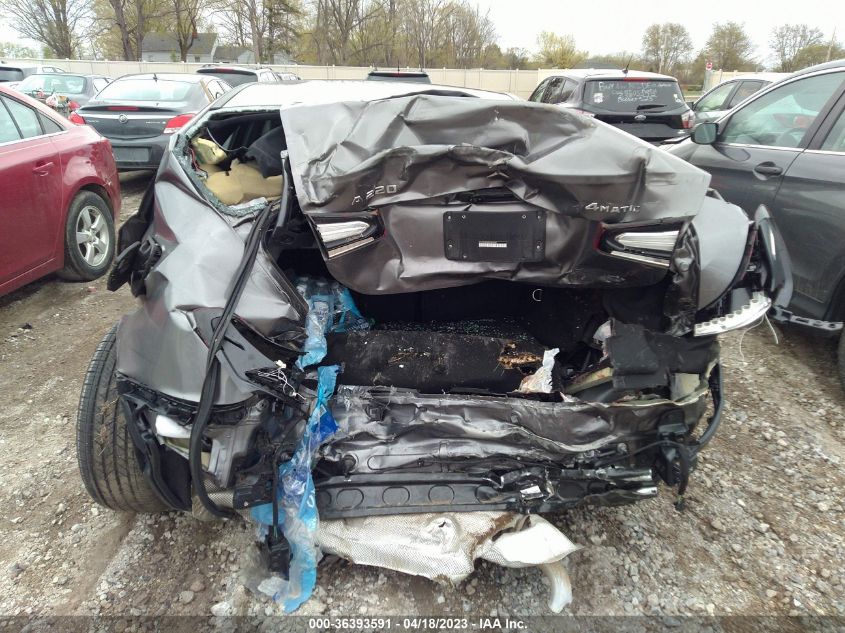 2022 MERCEDES-BENZ A-CLASS A 220 - W1K3G4FB5NJ344780