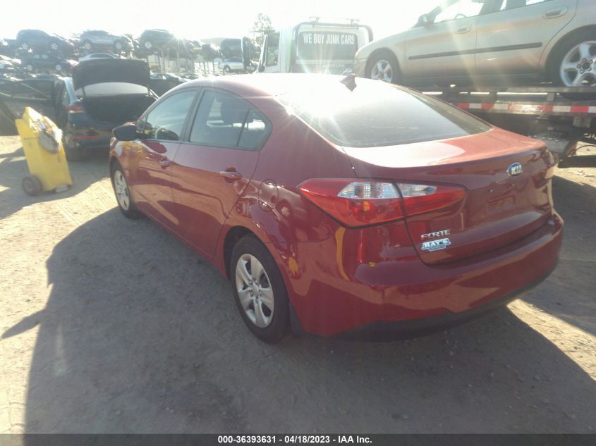 VIN KNAFK4A6XG5573626 2016 KIA FORTE no.3