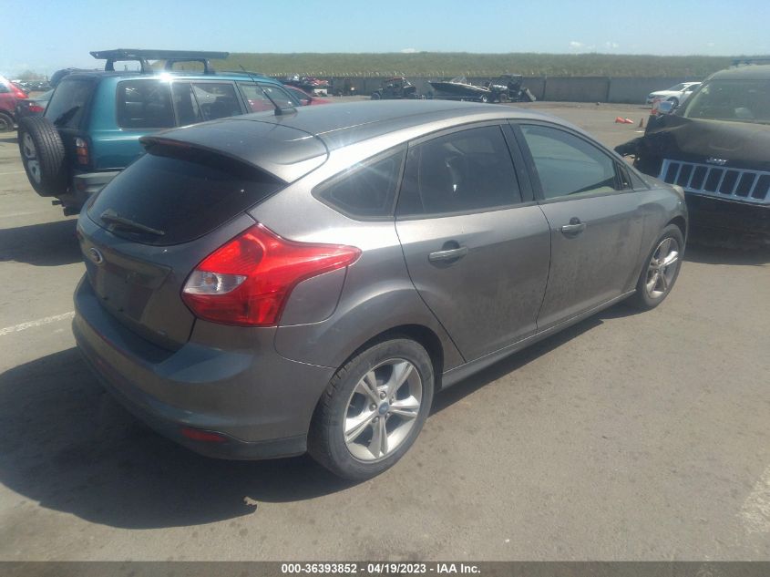 2013 FORD FOCUS SE - 1FADP3K29DL271582