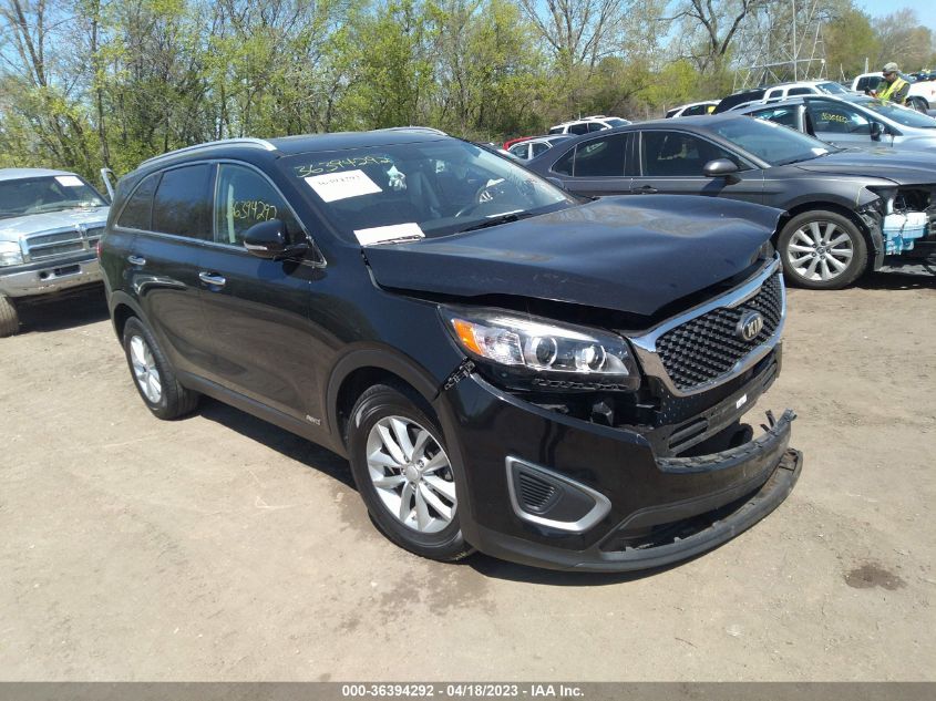 2017 KIA SORENTO LX - 5XYPGDA35HG290039