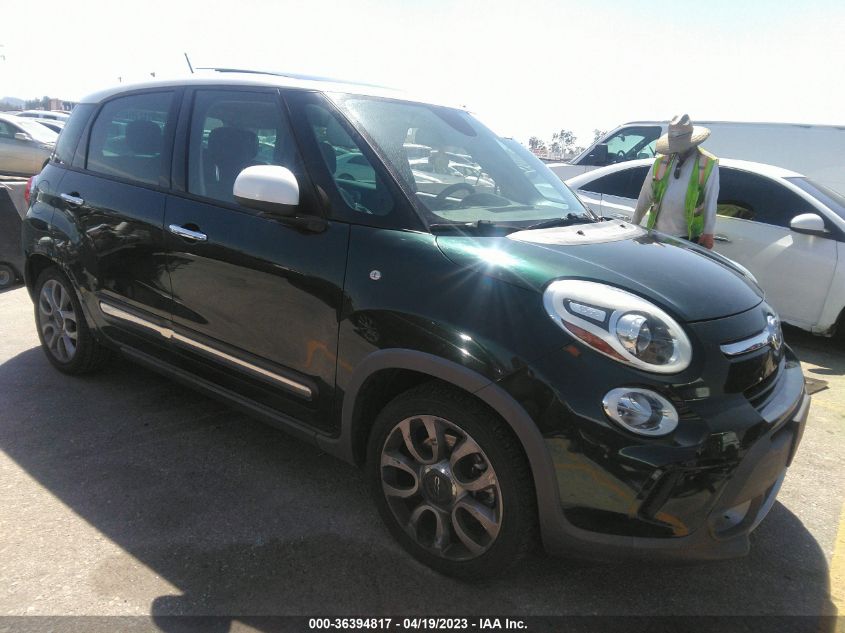2016 FIAT 500L TREKKING - ZFBCFADH2GZ037383