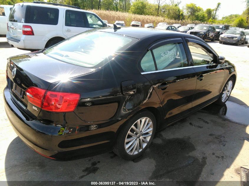 2014 VOLKSWAGEN JETTA SEDAN SEL - 3VWL07AJ6EM419193