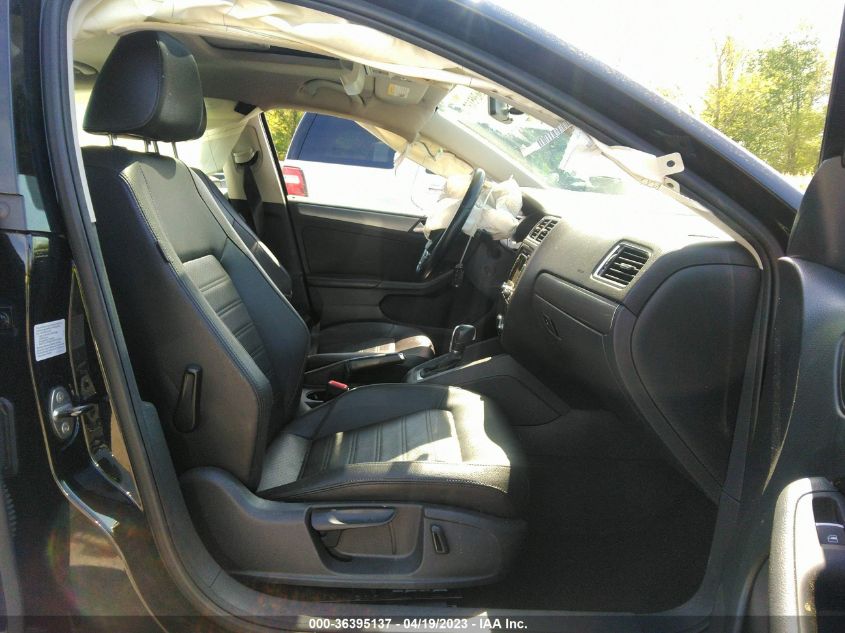 2014 VOLKSWAGEN JETTA SEDAN SEL - 3VWL07AJ6EM419193